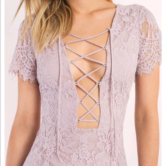 Tobi Liisa Lace Up Bodycon Dress - Picture 2 of 8